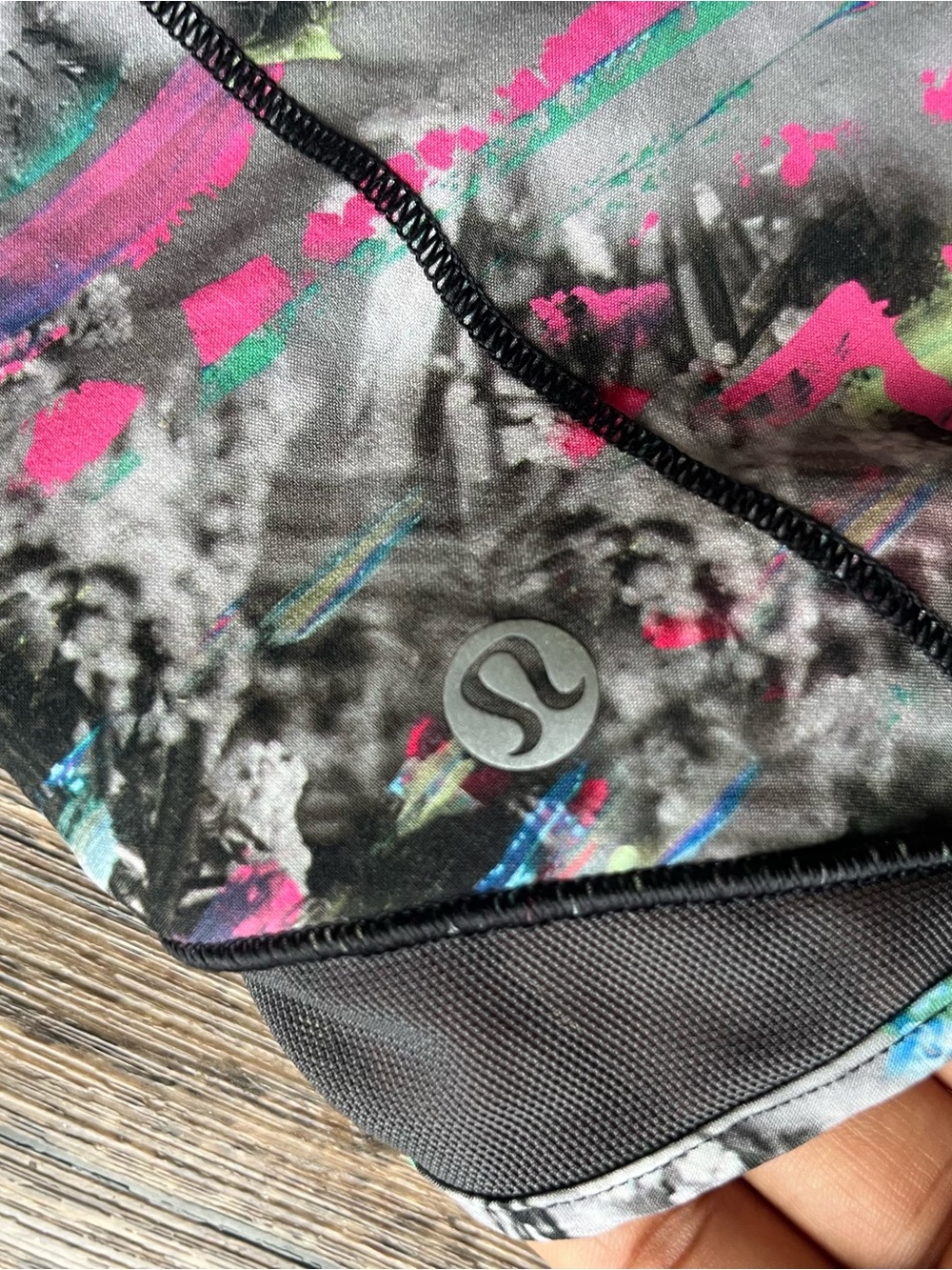 Lululemon athletica W7DDQ multicolor hotty hot 4” running athletic shorts 6 tall - Picture 3 of 10